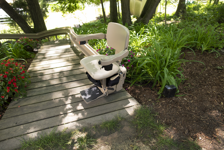 bruno outdoor curved stair lift